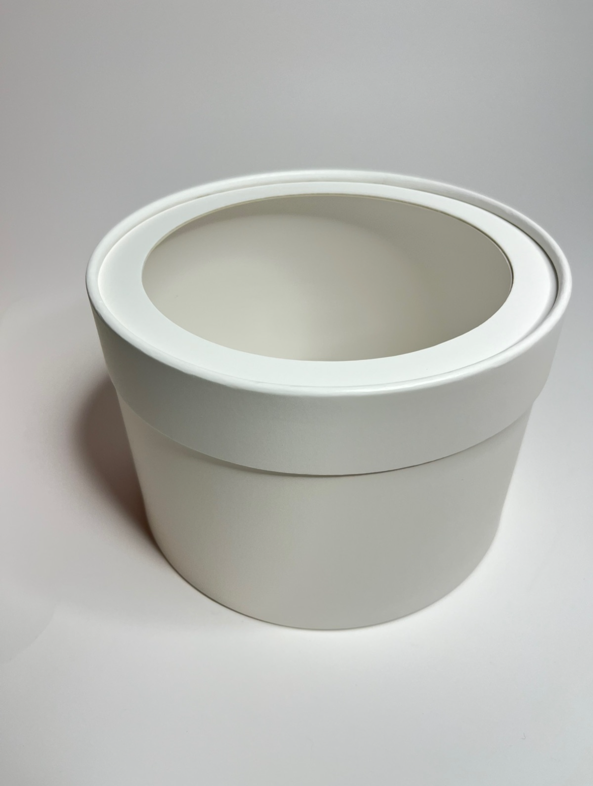 Set of 3 Round Boxes with a window